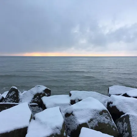 Haus Zeesenboot Ferienwohnung Lee Apartment Hiddensee